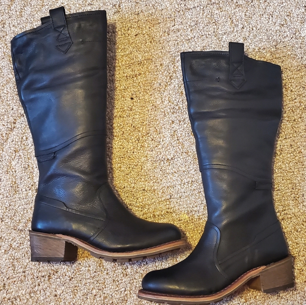 Caterpillar Alexandra Leather Waterproof Boots